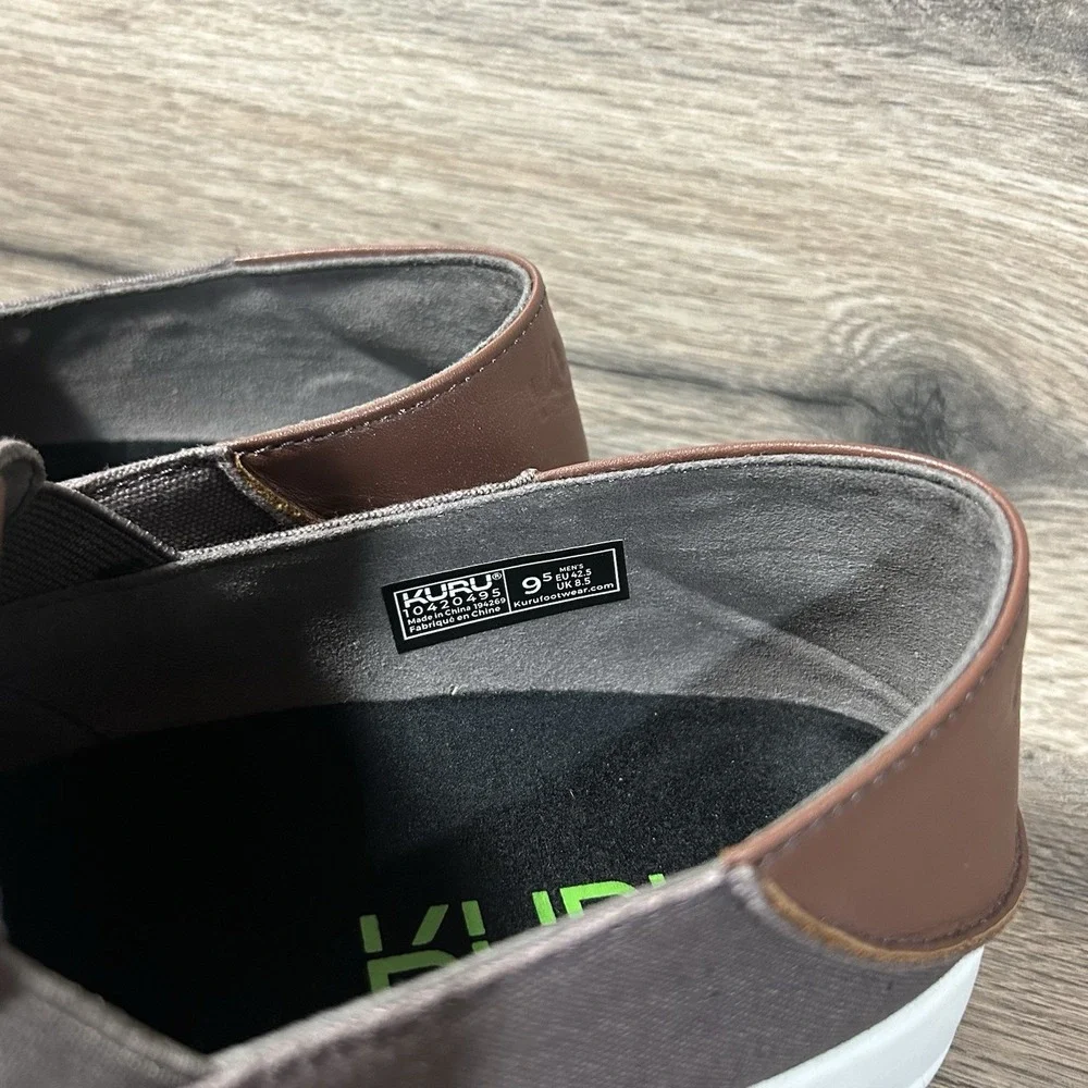 Kuru Pace Mens Size 9.5 Casual Classic Outdoor Slip On Loafers Shoes- Worn Once